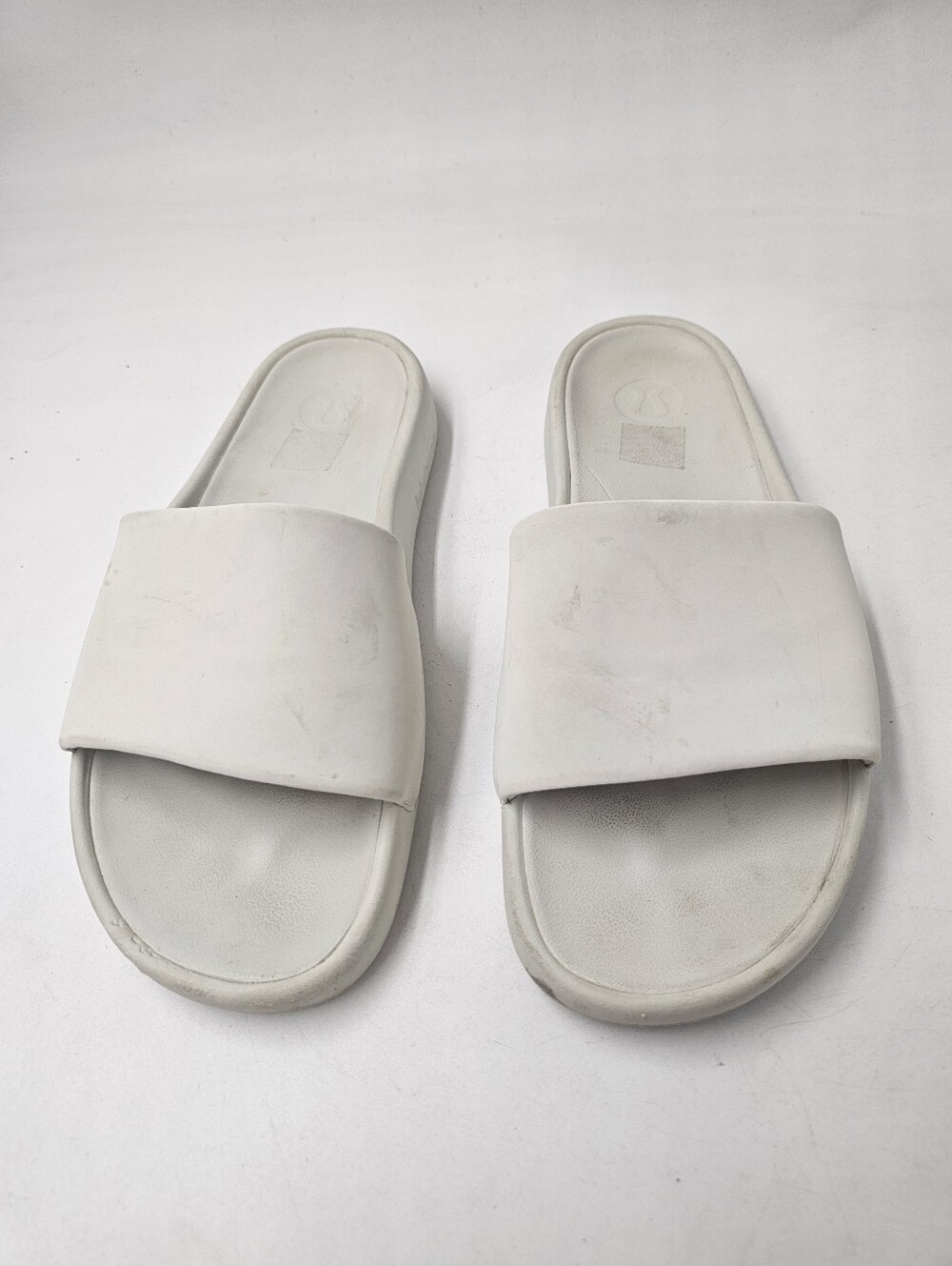 Lululemon Restfeel Slide Sandals Bone Cream White Women's Size 8 Recovery
